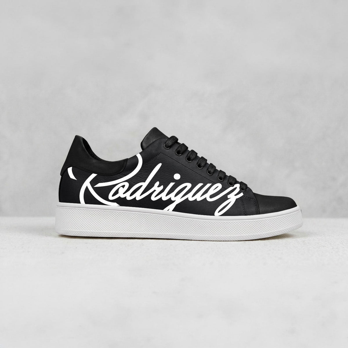 Walk on 3.0 Signed
