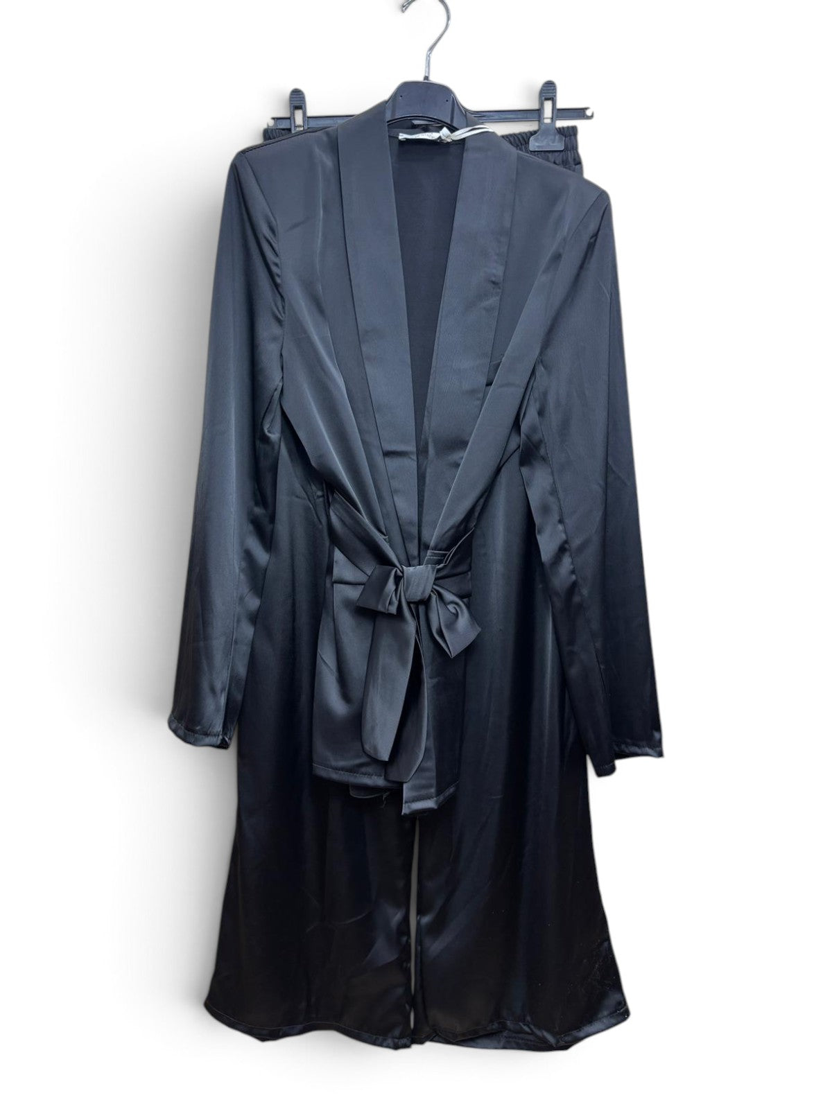 Completo Satin Palazzo Nero