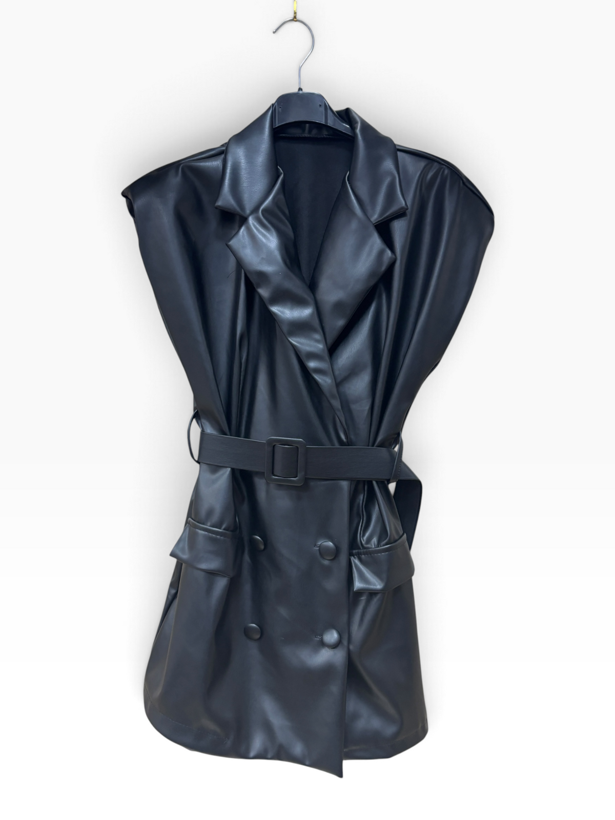 Gilet Corto Blazer in Similpelle con Cintura e Rever – Nero