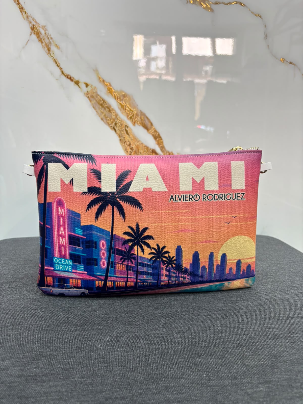 Pochette Teddy Miami