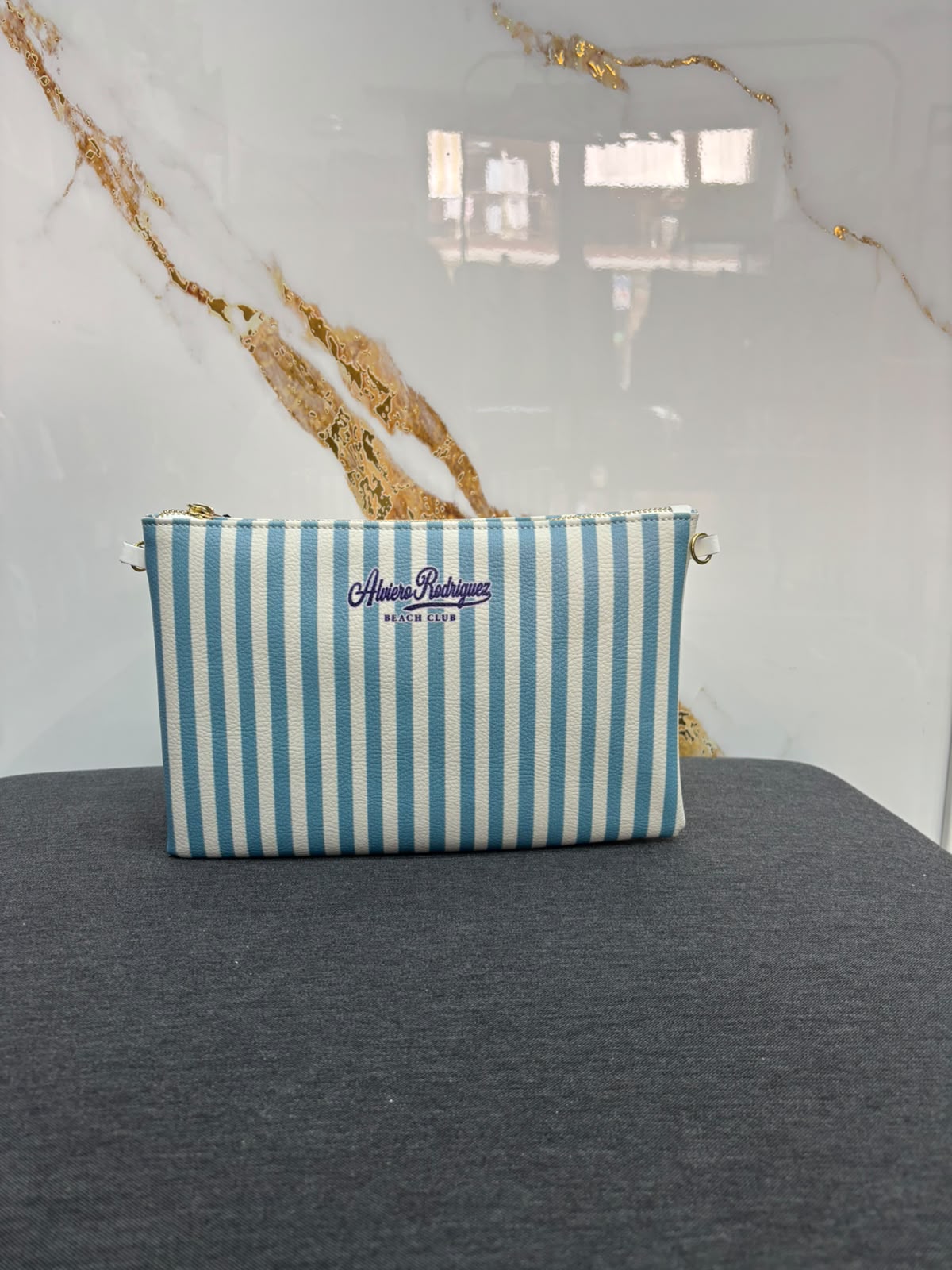 Pochette Teddy Azzurro/Bianco