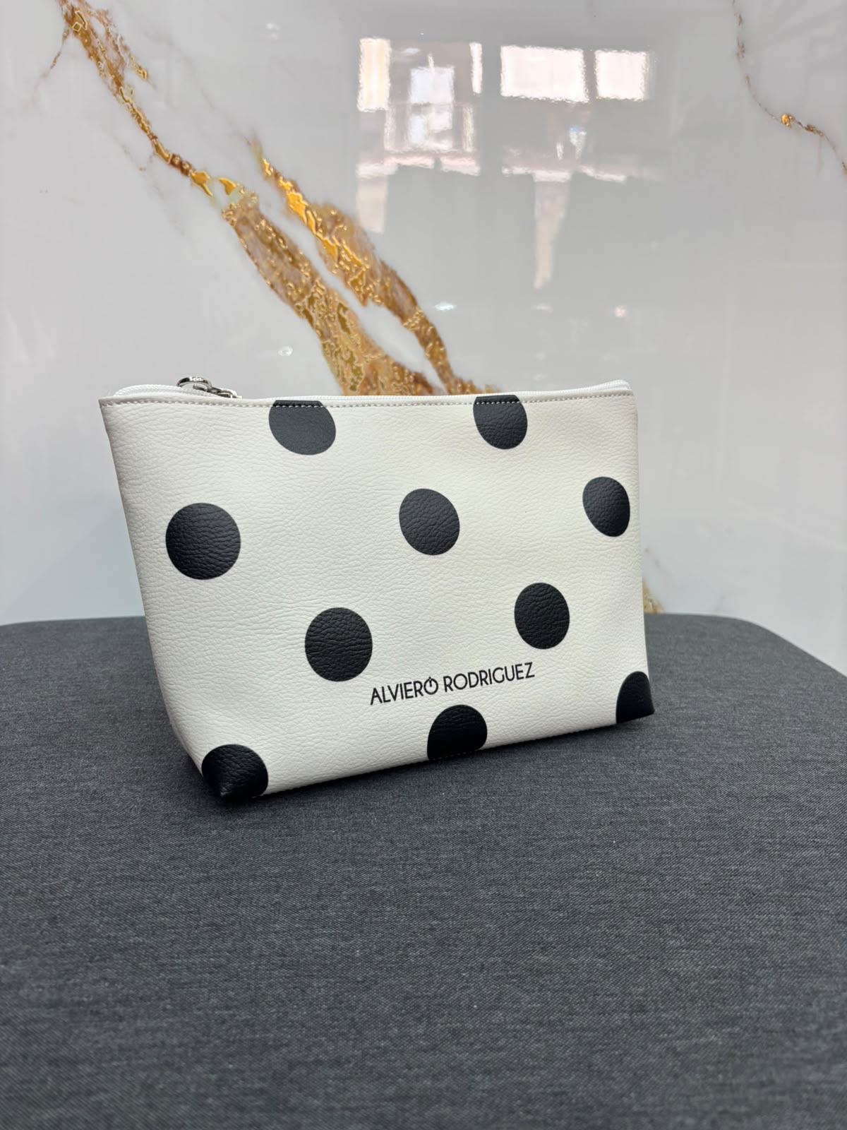 Pochette Emma Pois