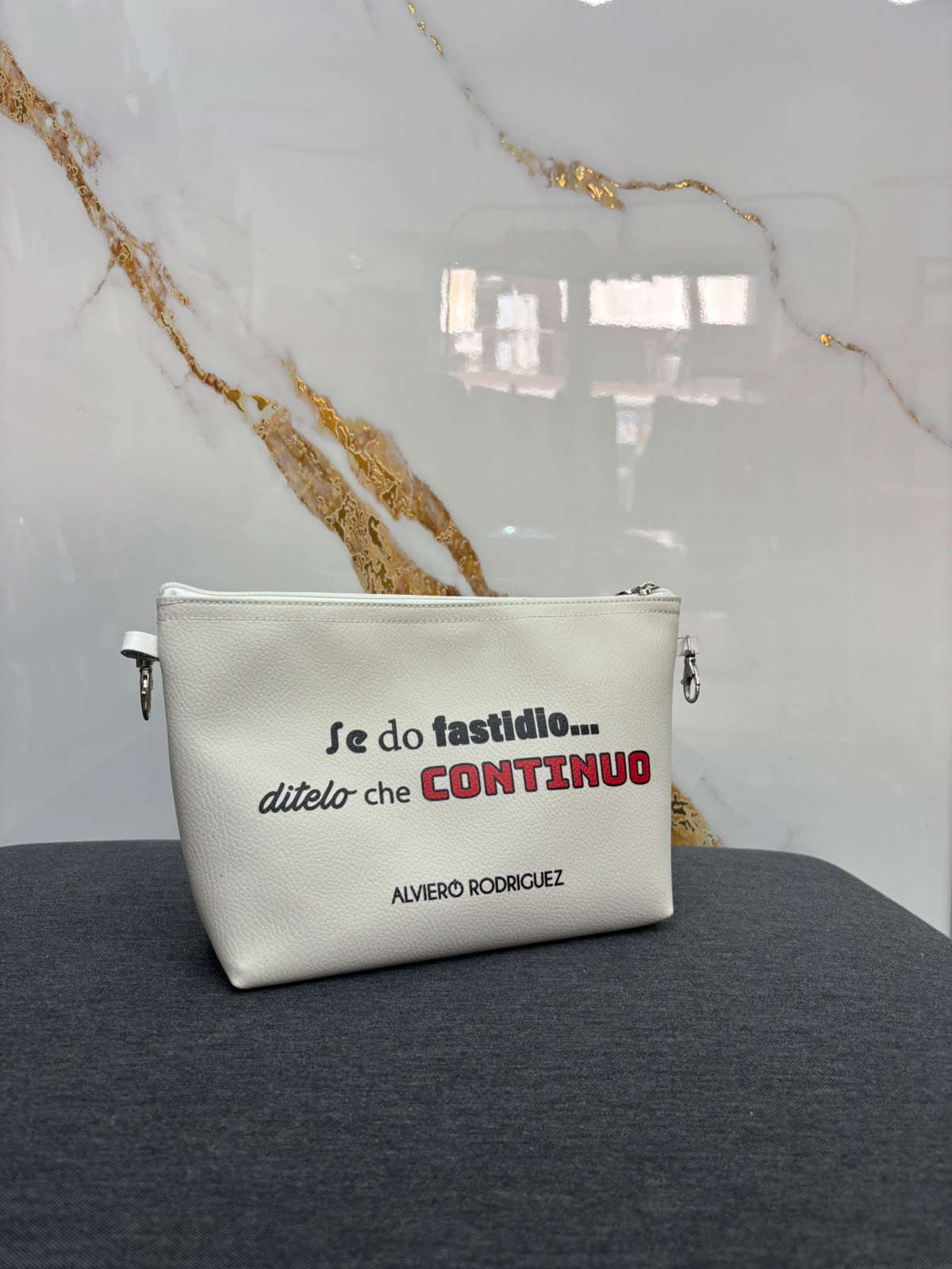 Pochette Sakura con tracolla "Frase 2.0"