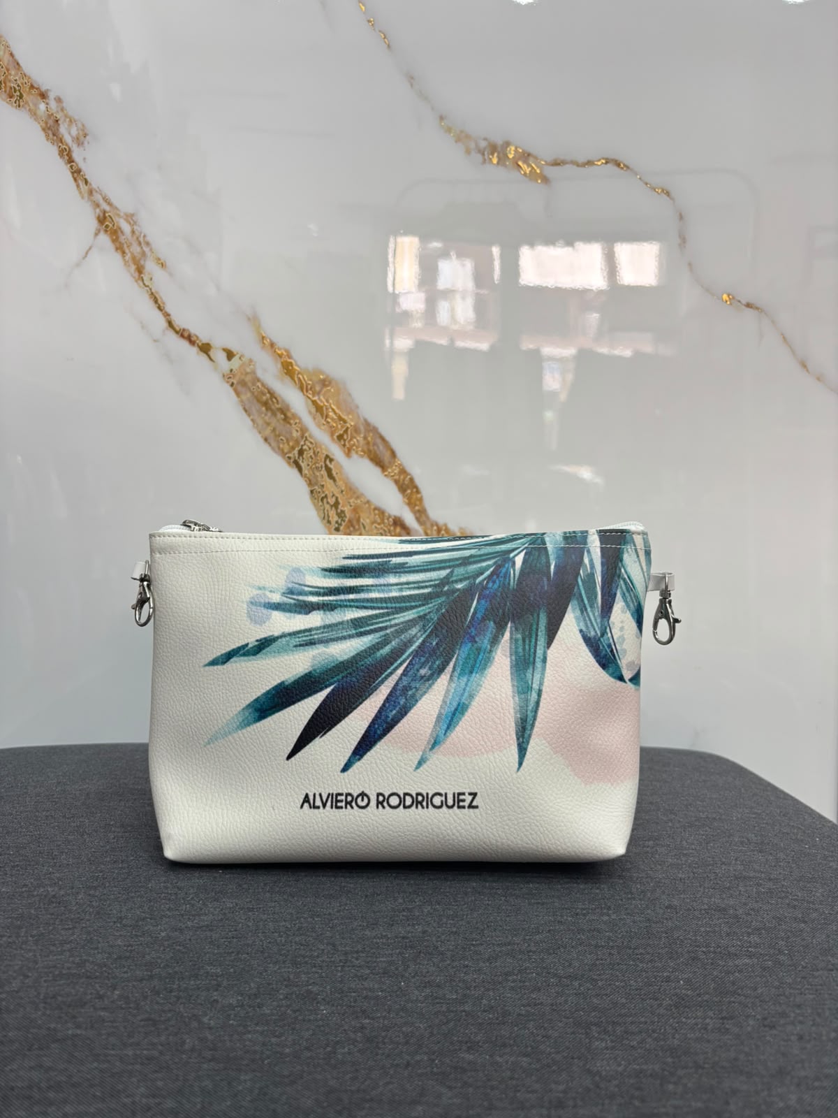 Pochette Sakura con tracolla "Palma"